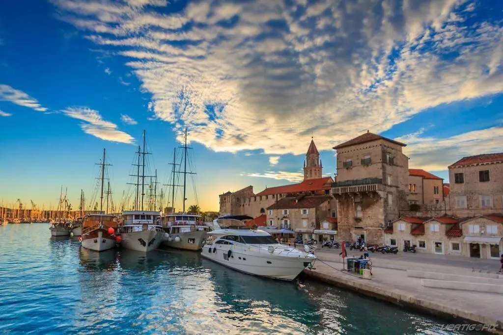 Apartment By Joe Jr. Trogir Croatia